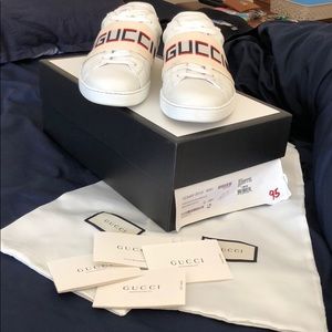 Gucci Sneakers